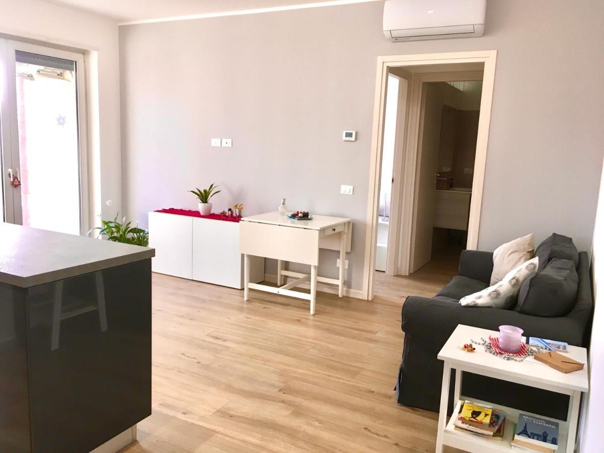 Appartamento Con Due Camere Da Letto E Free Park Verona Eksteriør bilde