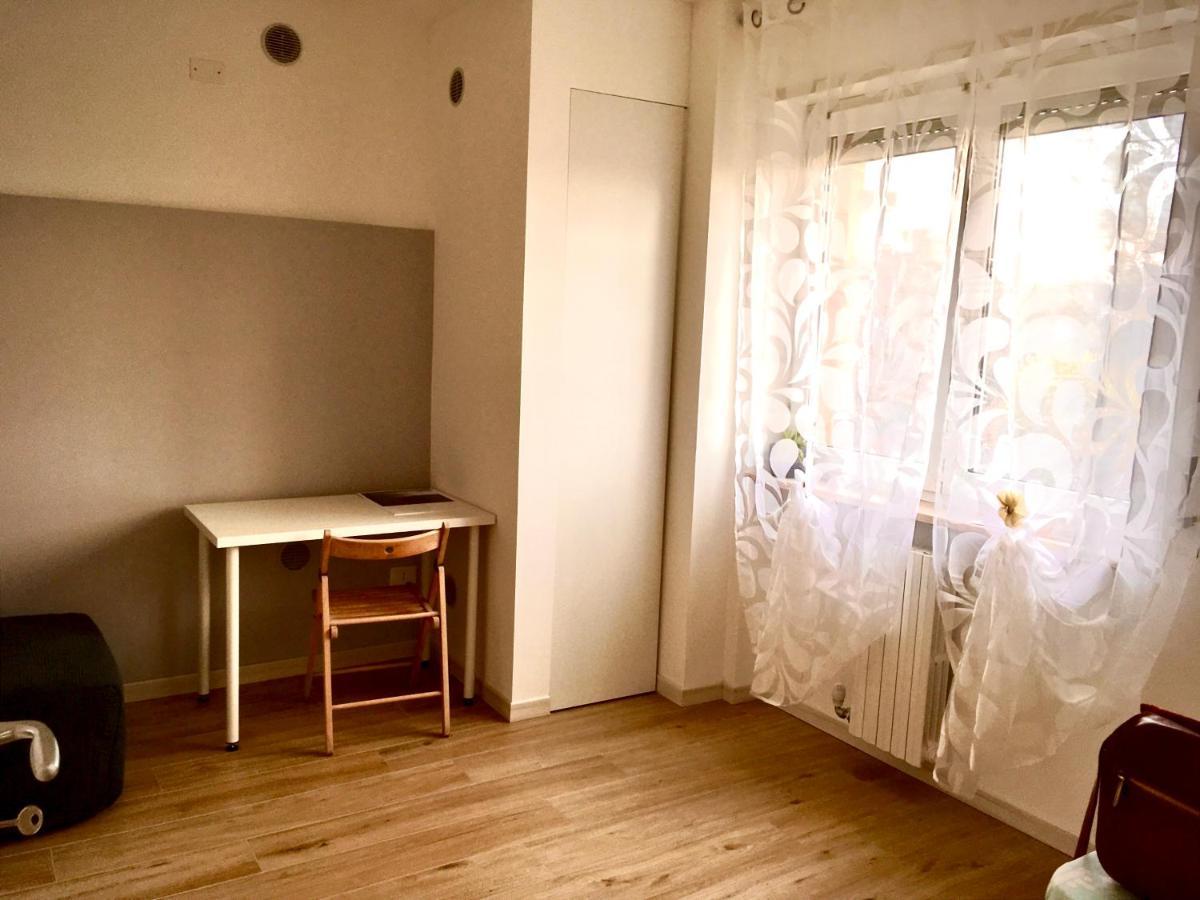 Appartamento Con Due Camere Da Letto E Free Park Verona Eksteriør bilde
