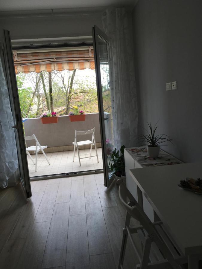 Appartamento Con Due Camere Da Letto E Free Park Verona Eksteriør bilde